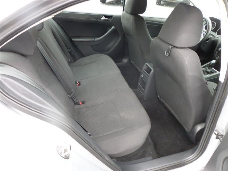 Volkswagen Jetta  2015