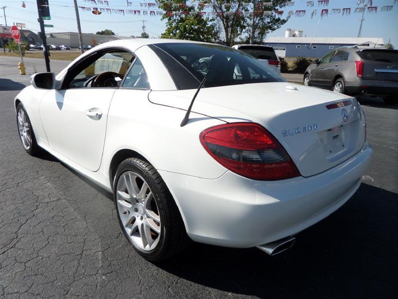 Mercedes-Benz SLK  2009