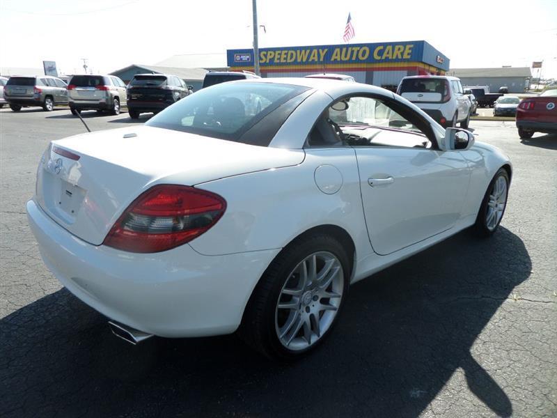 Mercedes-Benz SLK  2009