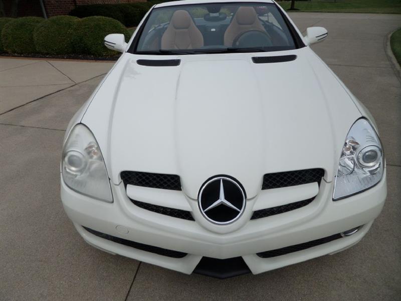 Mercedes-Benz SLK  2009