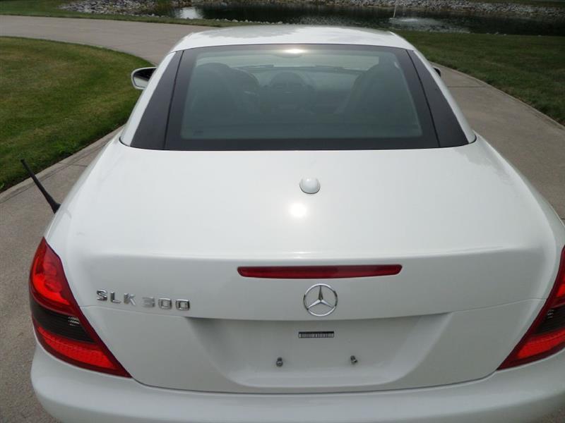 Mercedes-Benz SLK  2009