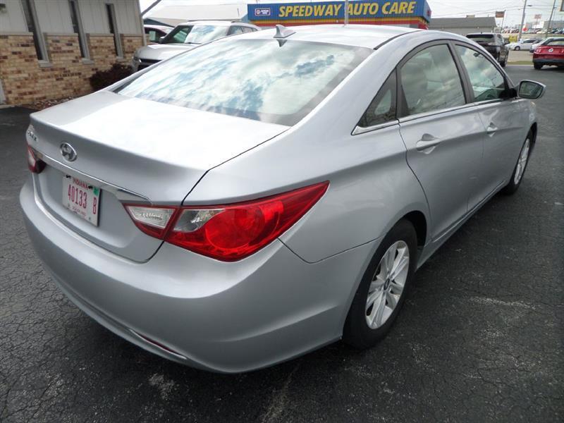 Hyundai Sonata  2013