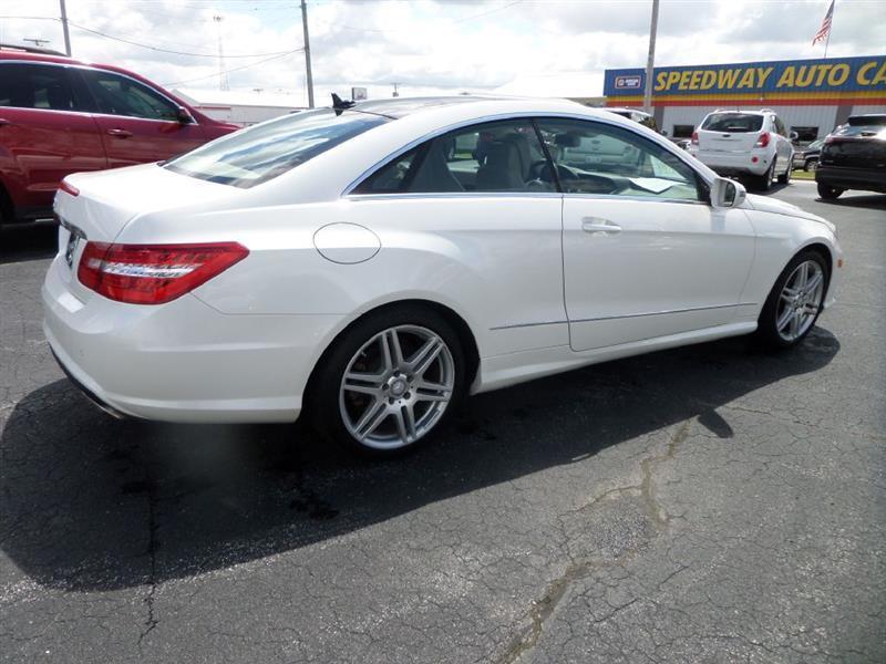 Mercedes-Benz E-Class  2010