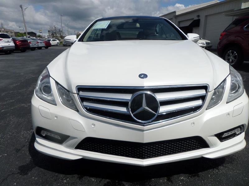 Mercedes-Benz E-Class  2010