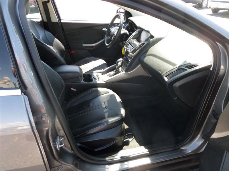 Ford Focus  2012