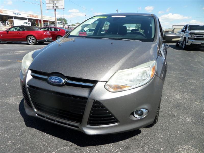 Ford Focus  2012