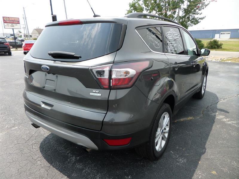 Ford Escape  2017
