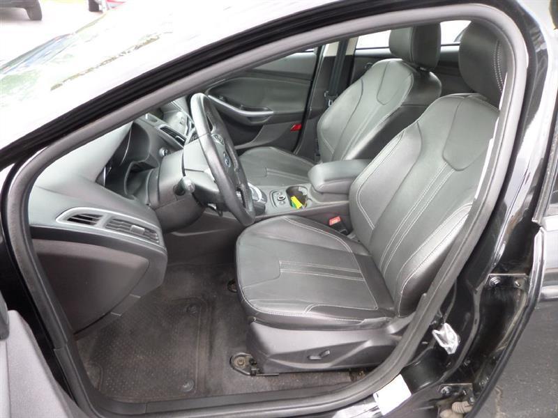 Ford Focus  2014