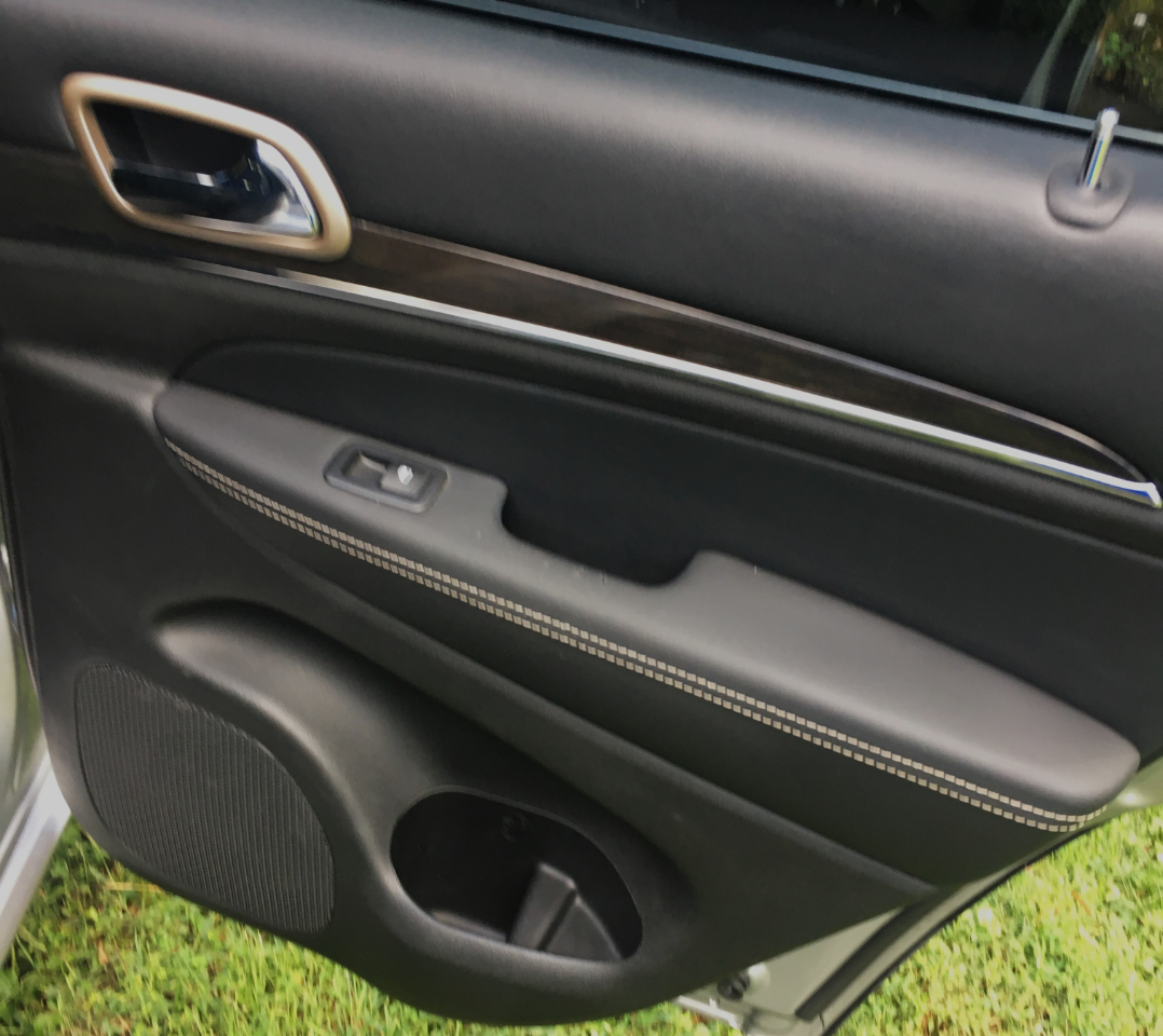 Jeep Grand Cherokee 4WD 4dr Overland 2015