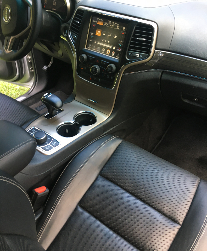 Jeep Grand Cherokee 4WD 4dr Overland 2015