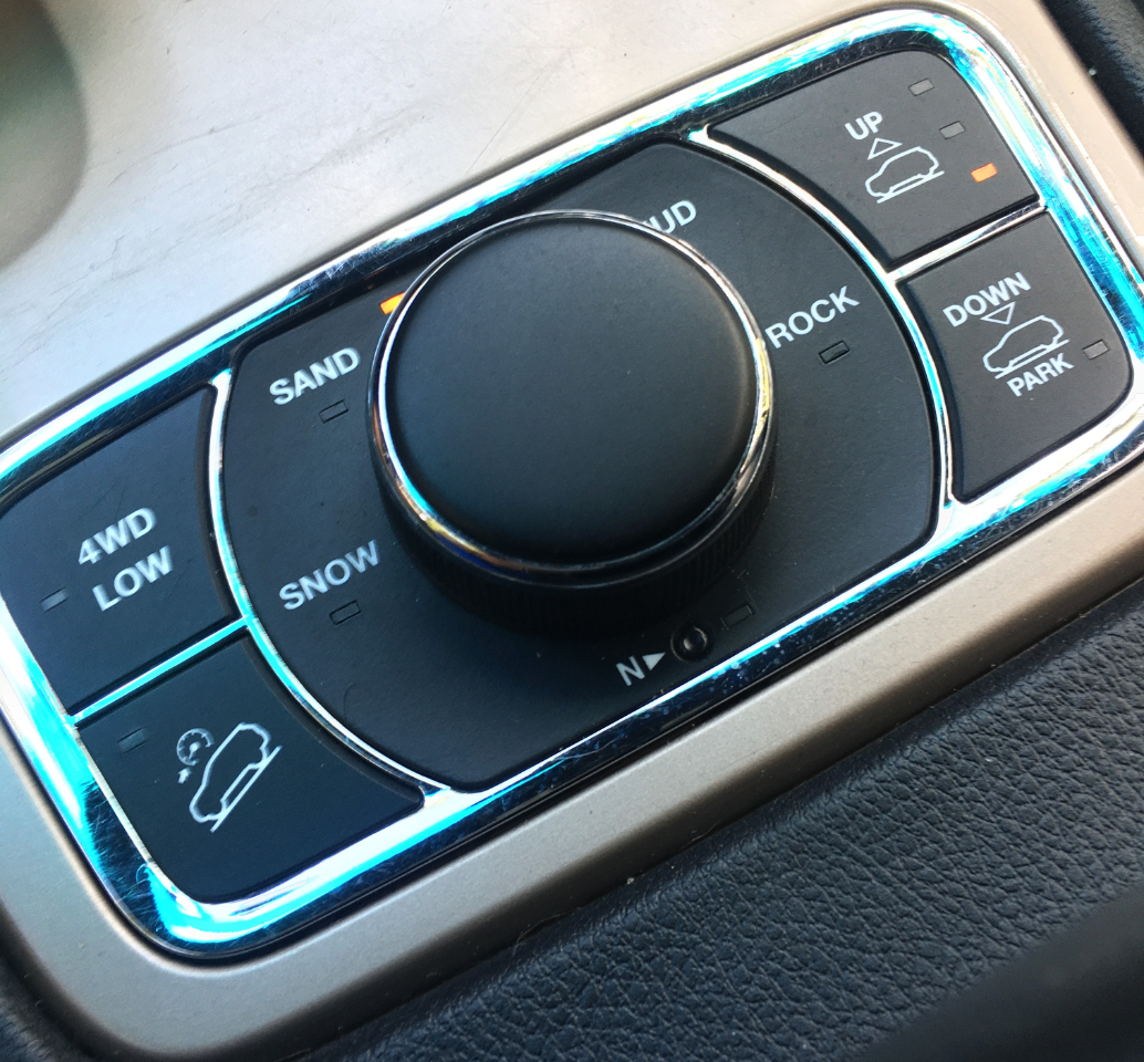 Jeep Grand Cherokee 4WD 4dr Overland 2015