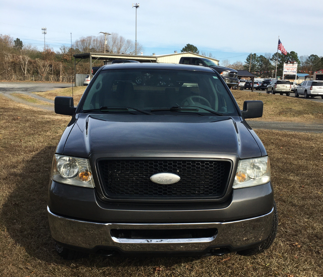 Ford F-150 SuperCrew 139" XLT 4WD 2006
