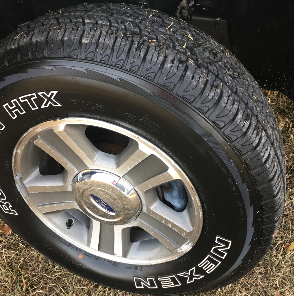 Ford F-150 SuperCrew 139" XLT 4WD 2006