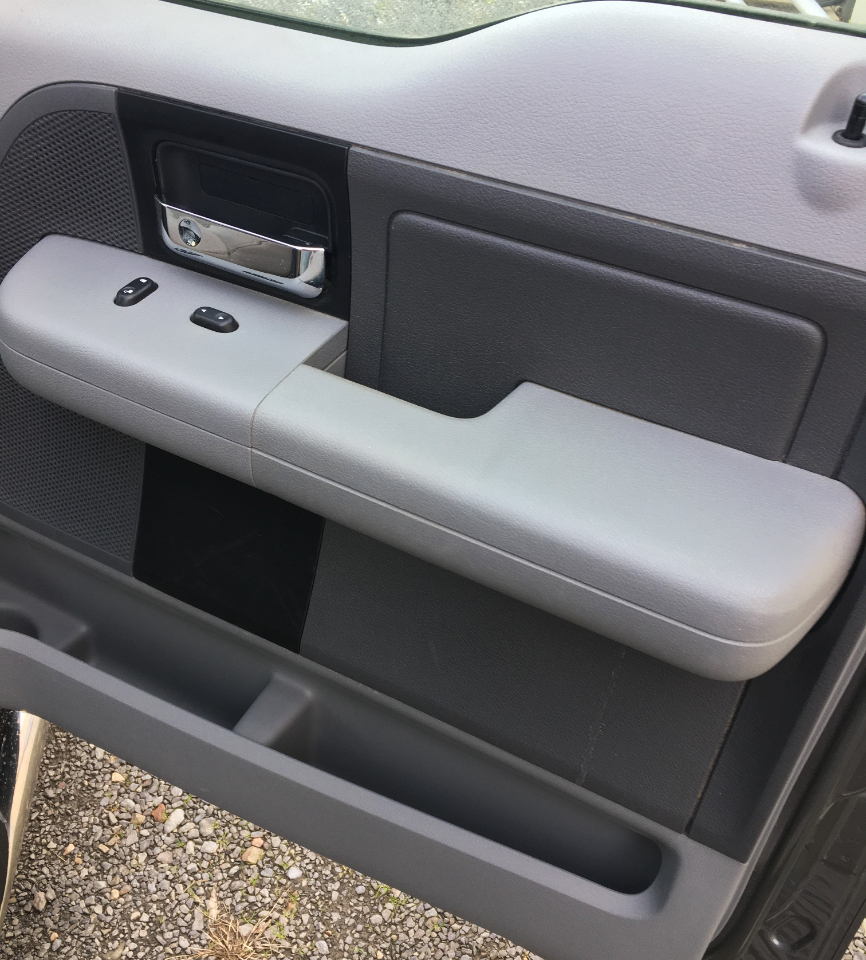 Ford F-150 SuperCrew 139" XLT 4WD 2006