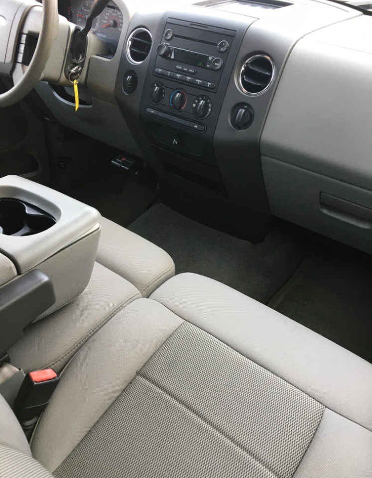 Ford F-150 SuperCrew 139" XLT 4WD 2006