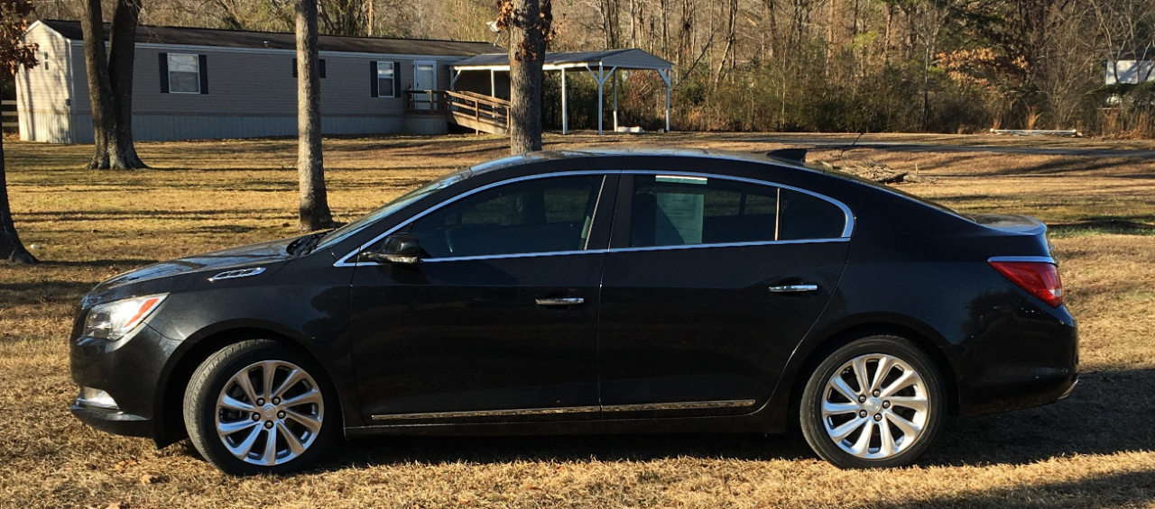 Buick LaCrosse 4dr Sdn Leather FWD 2015