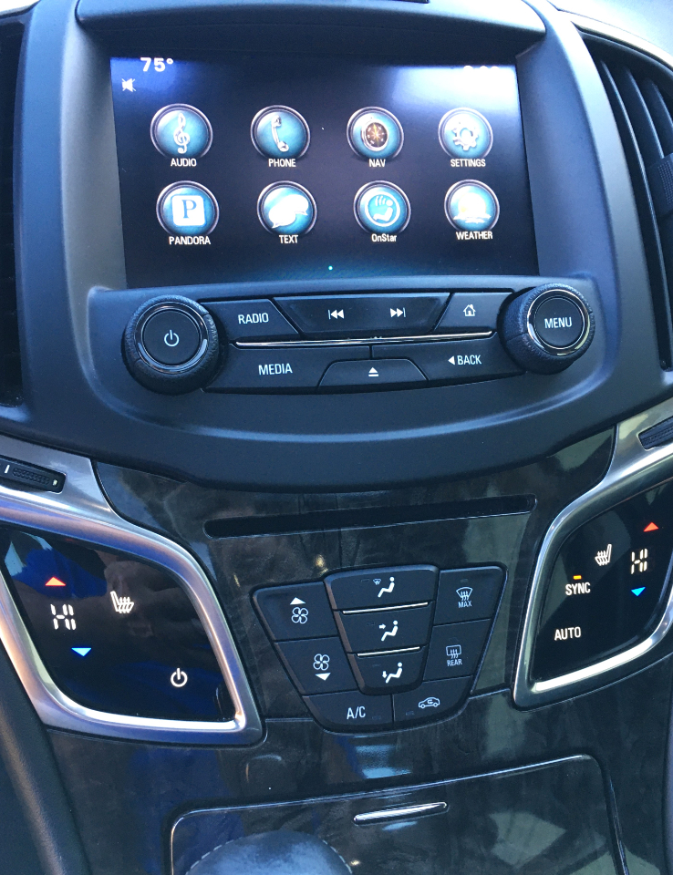 Buick LaCrosse 4dr Sdn Leather FWD 2015