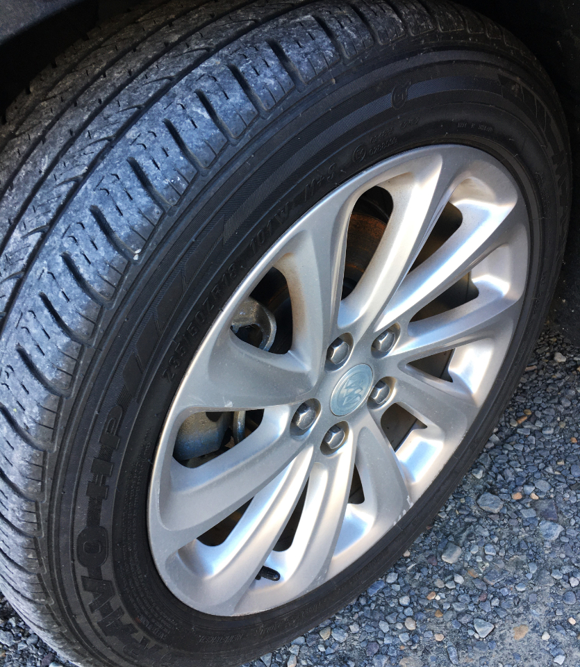 Buick LaCrosse 4dr Sdn Leather FWD 2015