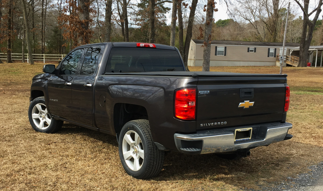 Chevrolet Silverado 1500 2WD Double Cab 143.5" LS 2015
