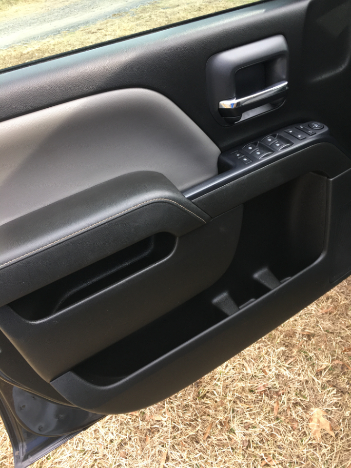 Chevrolet Silverado 1500 2WD Double Cab 143.5" LS 2015