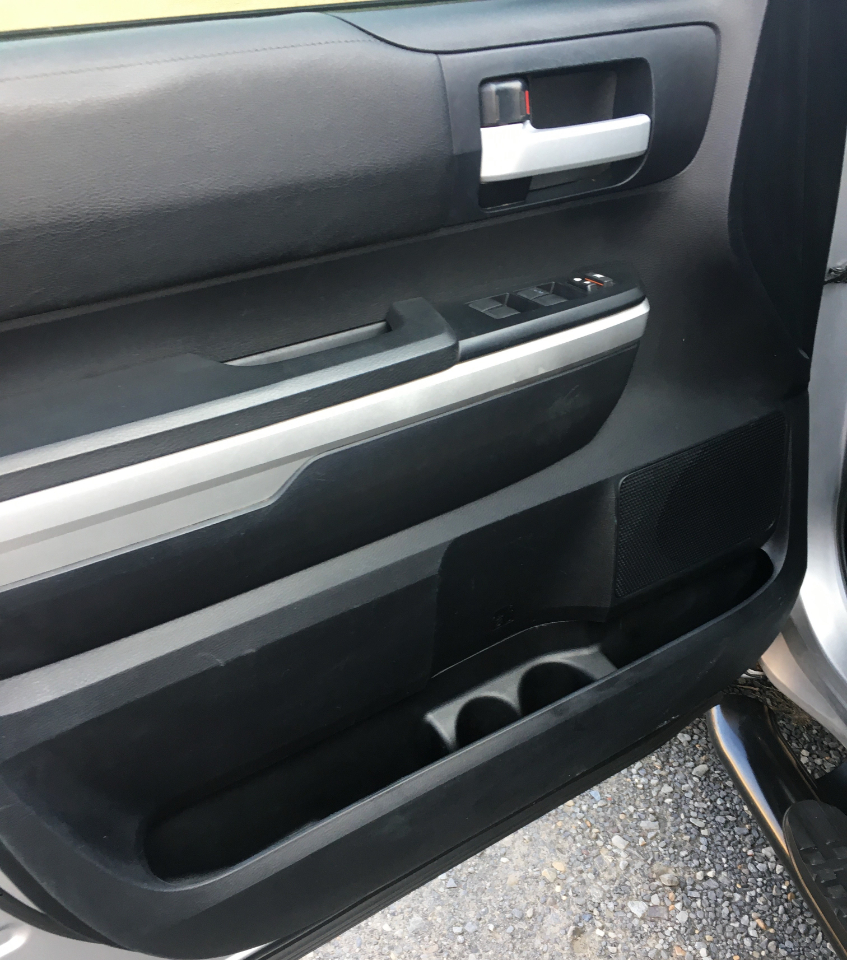 Toyota Tundra 4WD Truck CrewMax 5.7L FFV V8 6-Spd AT TRD Pro (Natl) 2015