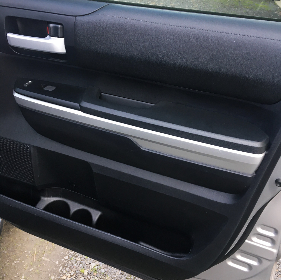 Toyota Tundra 4WD Truck CrewMax 5.7L FFV V8 6-Spd AT TRD Pro (Natl) 2015