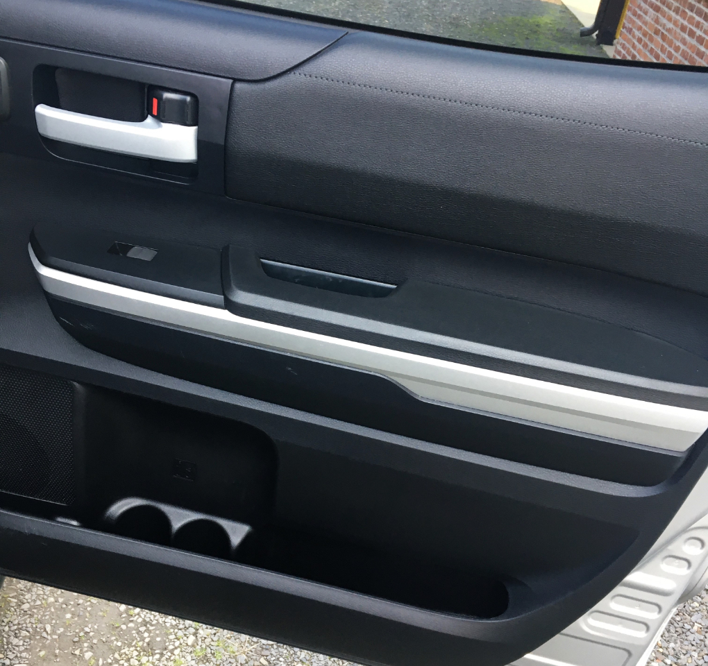 Toyota Tundra 4WD Truck CrewMax 5.7L FFV V8 6-Spd AT TRD Pro (Natl) 2015