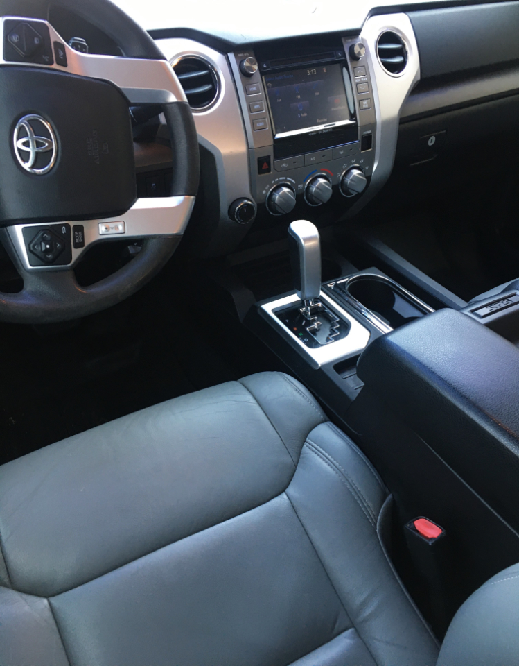 Toyota Tundra 4WD Truck CrewMax 5.7L FFV V8 6-Spd AT TRD Pro (Natl) 2015