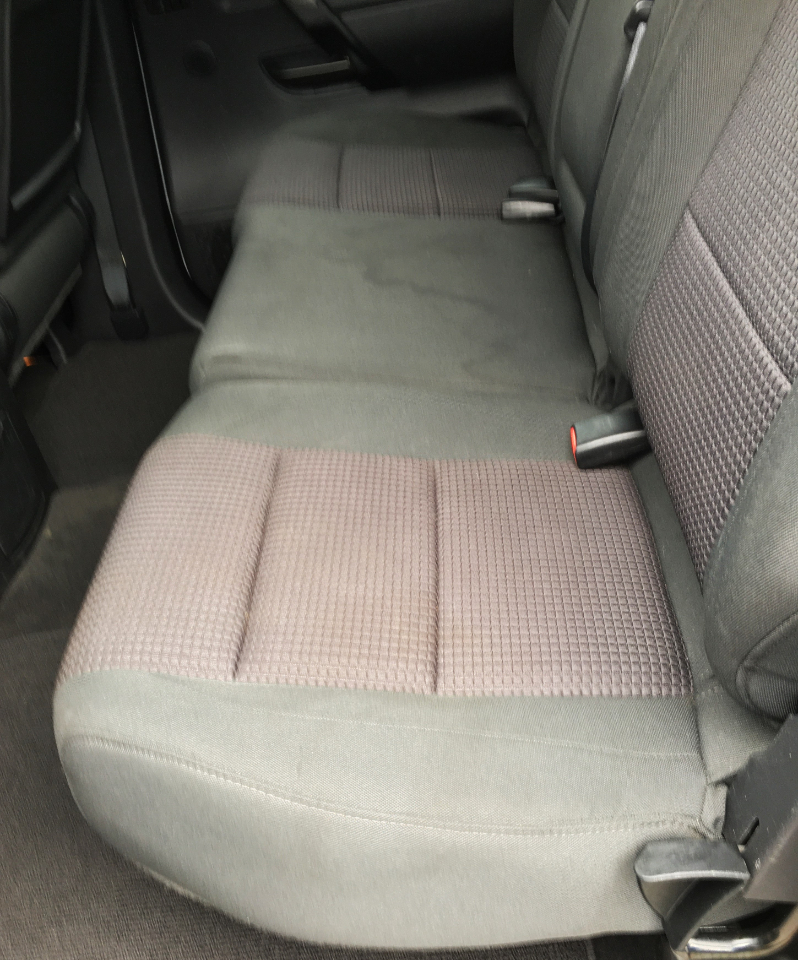 Nissan Titan 2WD Crew Cab SWB SV 2011