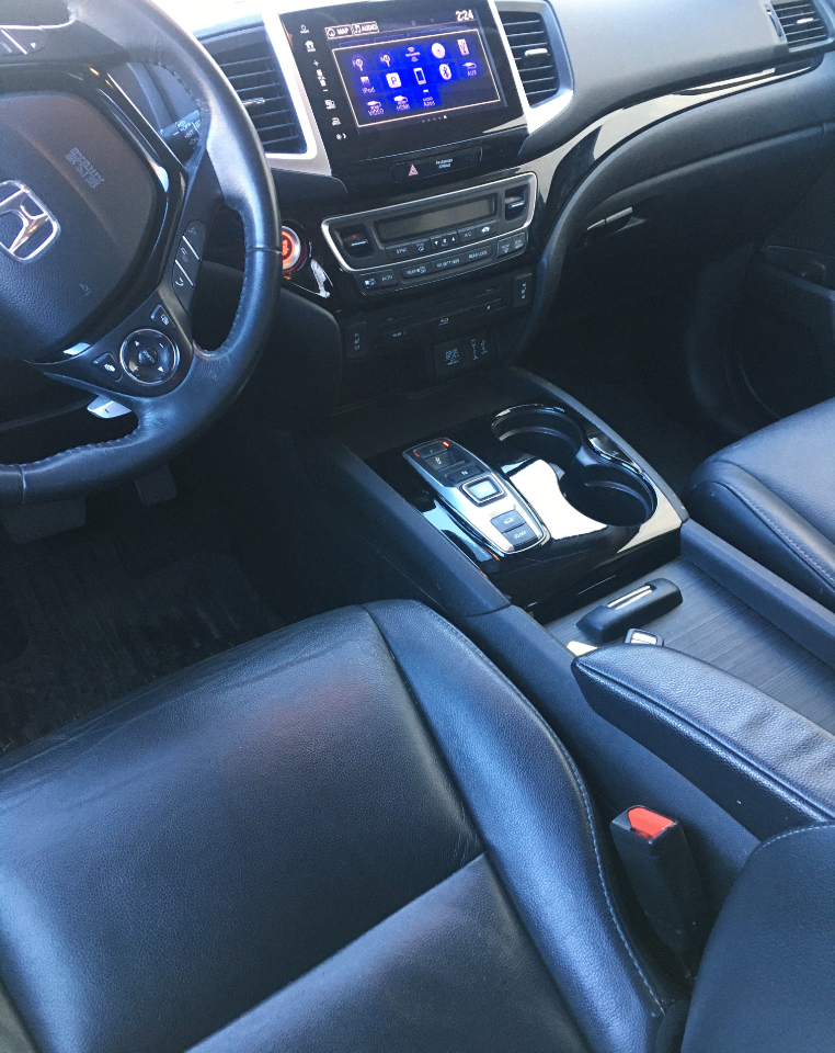 Honda Pilot Touring AWD 2017