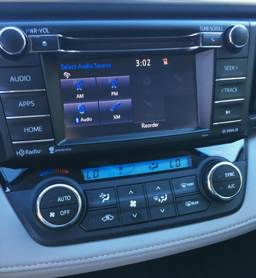 Toyota RAV4 Hybrid AWD 4dr XLE (Natl) 2016