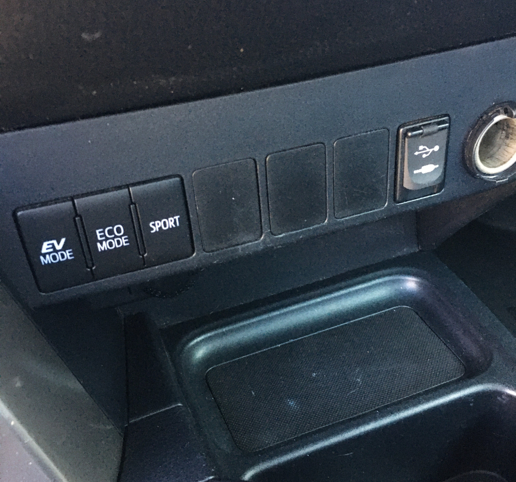 Toyota RAV4 Hybrid AWD 4dr XLE (Natl) 2016