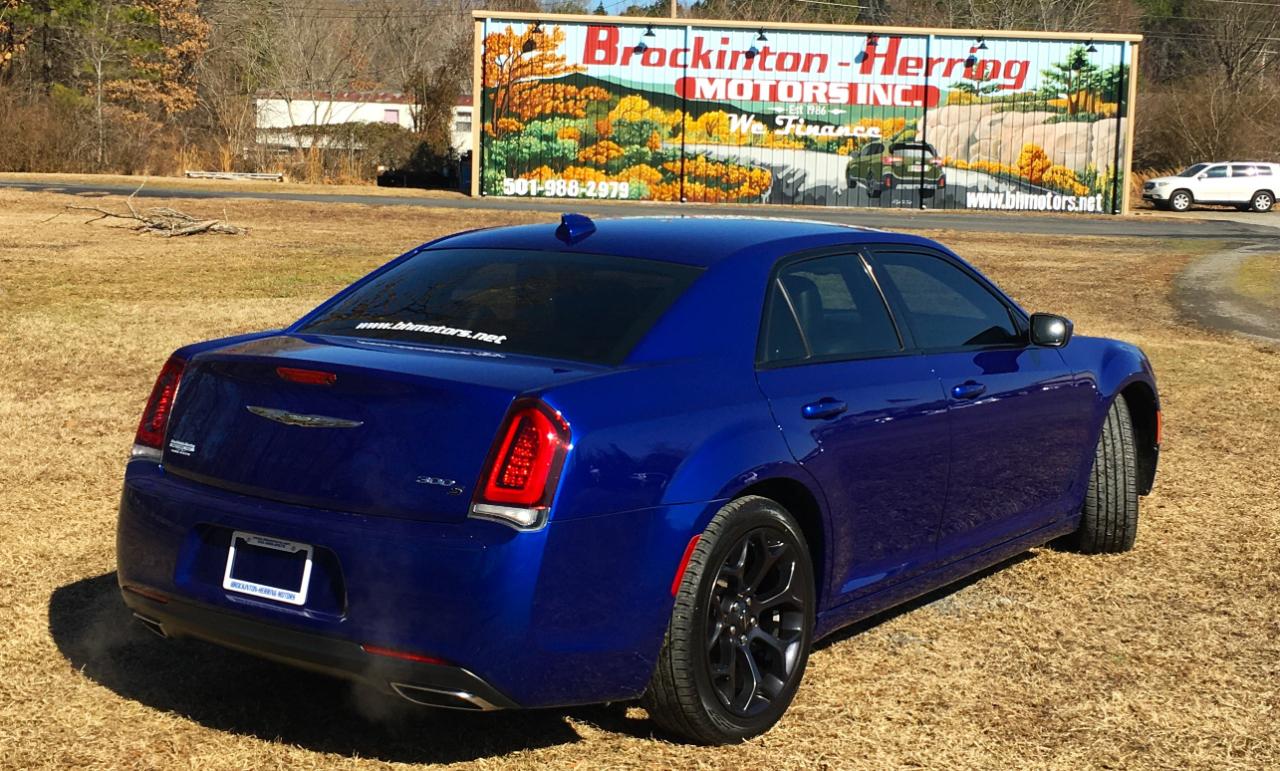 Chrysler 300 300S RWD 2019