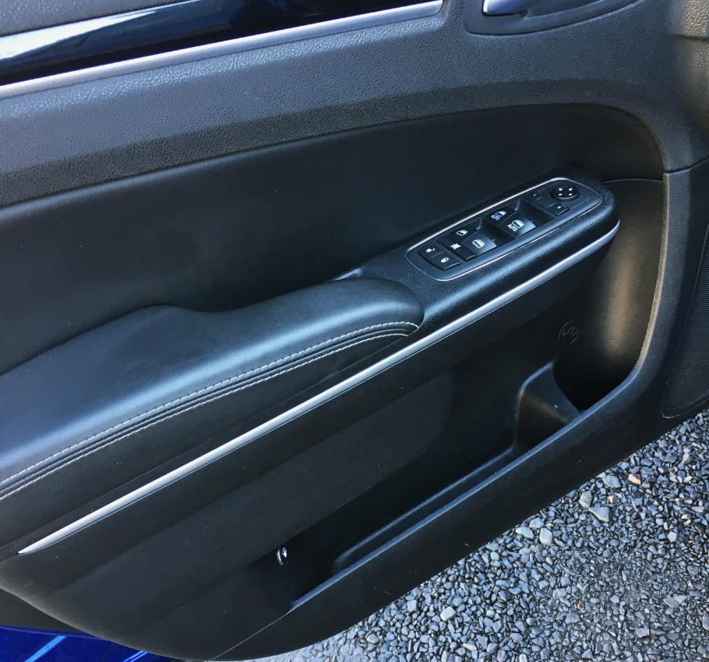 Chrysler 300 300S RWD 2019