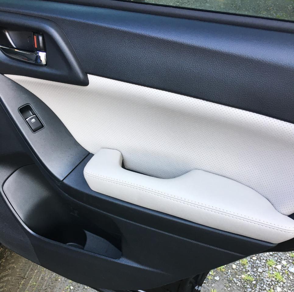 Subaru Forester 2.5i Limited CVT 2017