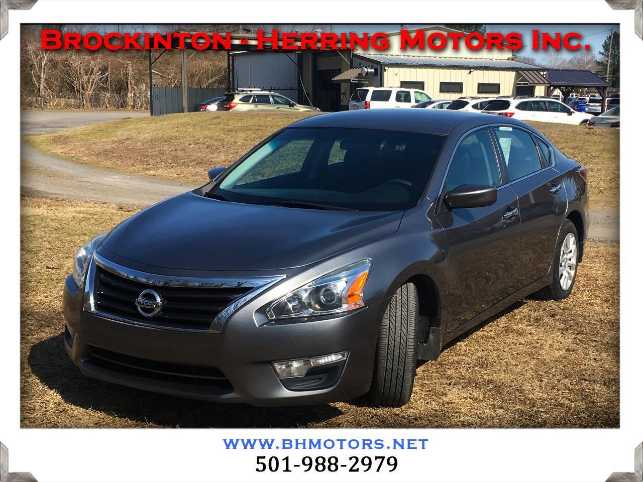 Nissan Altima 4dr Sdn I4 2.5 S 2015