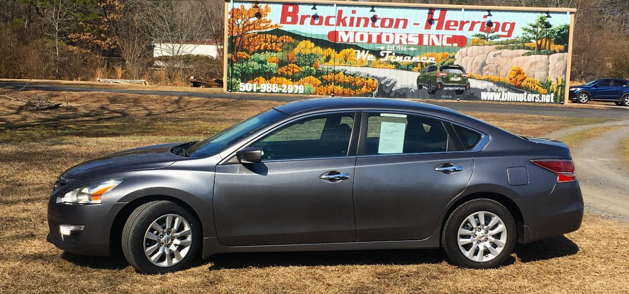 Nissan Altima 4dr Sdn I4 2.5 S 2015