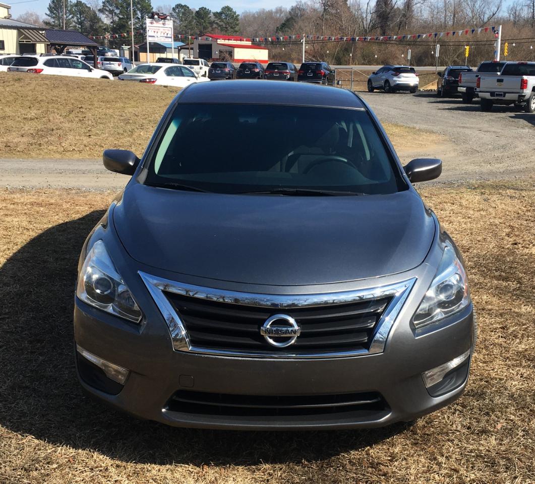 Nissan Altima 4dr Sdn I4 2.5 S 2015