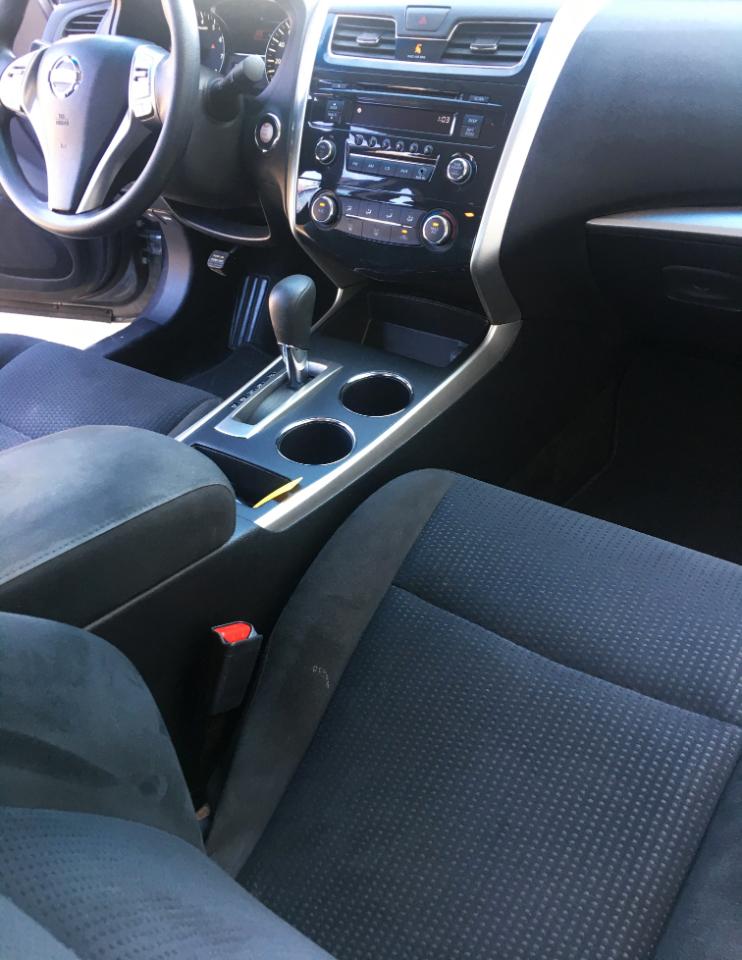 Nissan Altima 4dr Sdn I4 2.5 S 2015