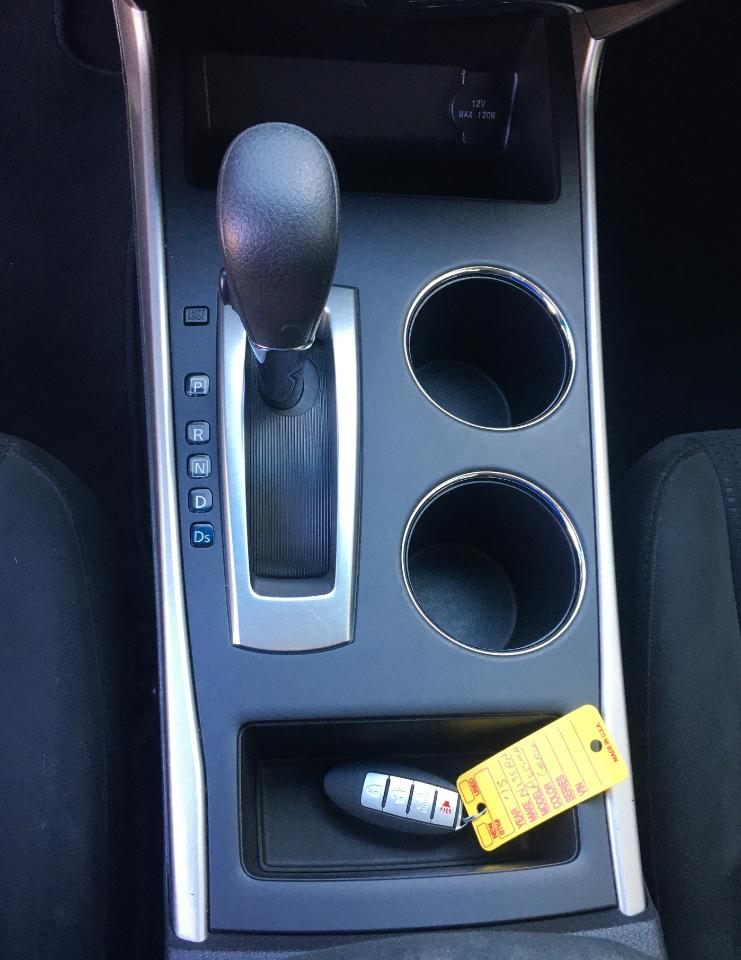 Nissan Altima 4dr Sdn I4 2.5 S 2015