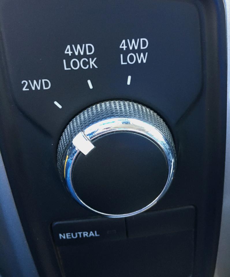 RAM 2500 4WD Crew Cab 149" SLT 2015