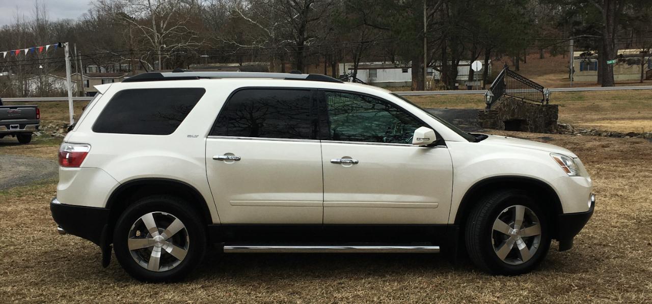 GMC Acadia FWD 4dr SLT2 2011