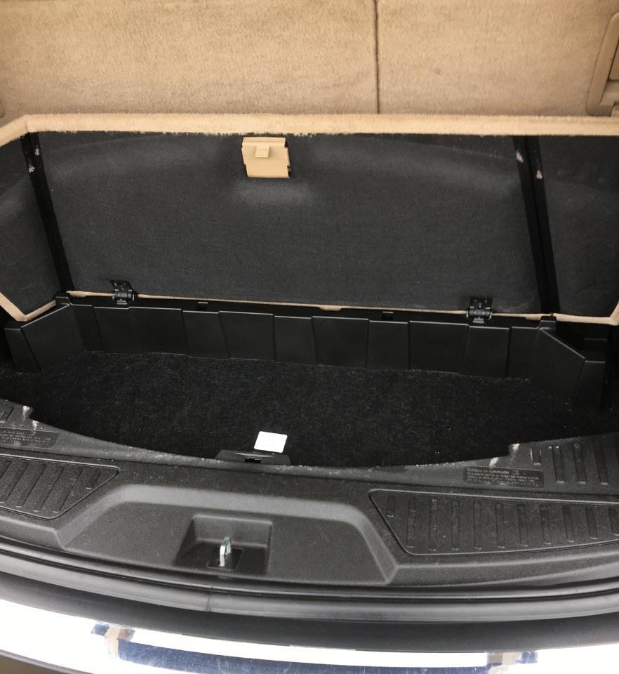 GMC Acadia FWD 4dr SLT2 2011