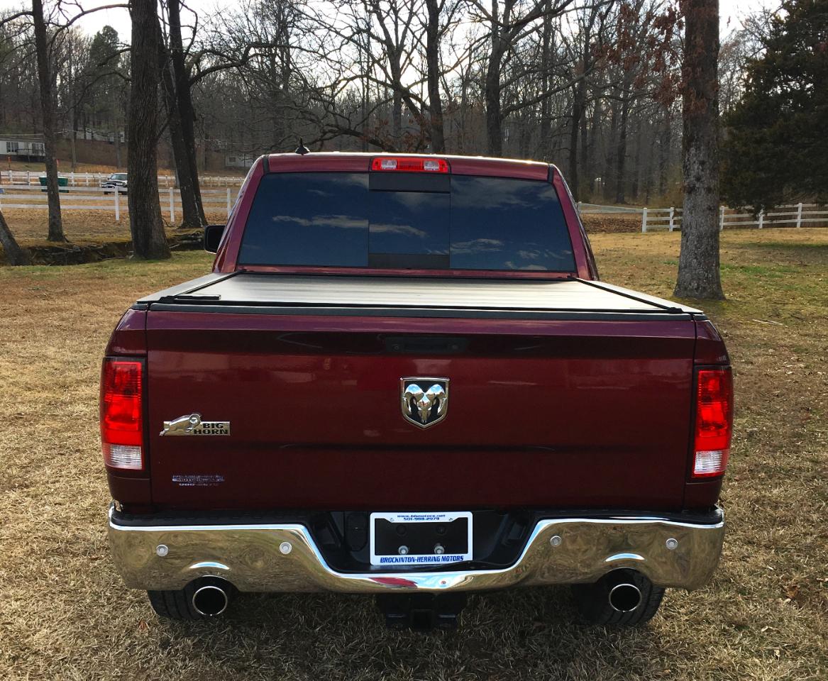 RAM 1500 Big Horn 4x2 Crew Cab 5'7" Box 2017