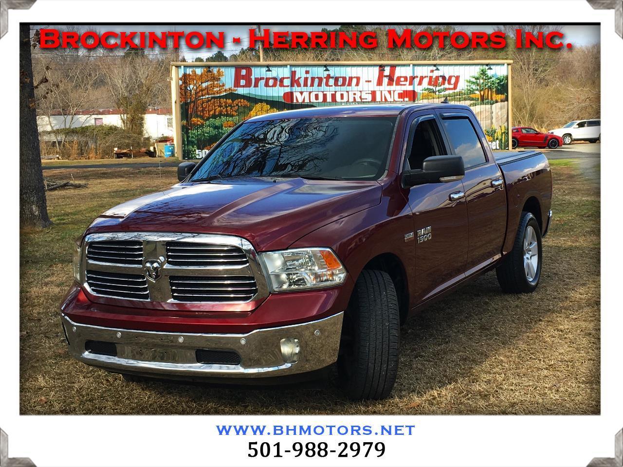 2017 RAM 1500 Big Horn 4x2 Crew Cab 5'7" Box