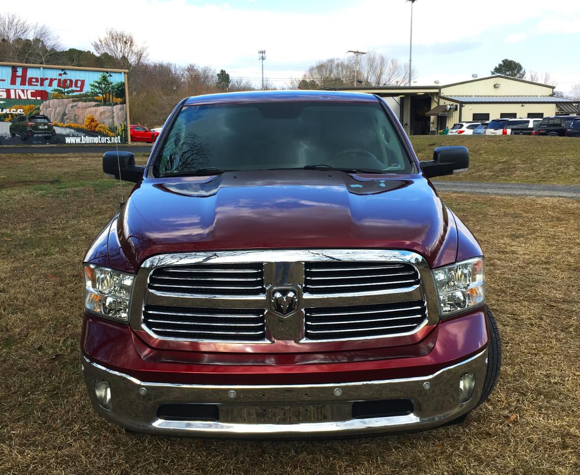 RAM 1500 Big Horn 4x2 Crew Cab 5'7" Box 2017