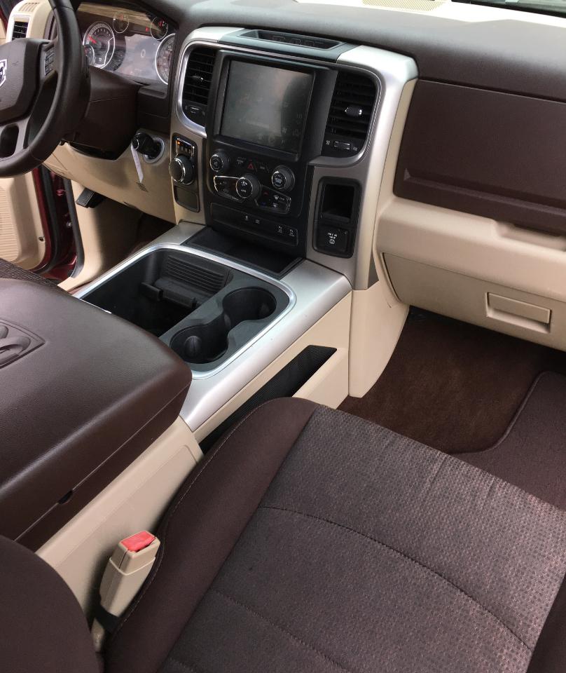 RAM 1500 Big Horn 4x2 Crew Cab 5'7" Box 2017