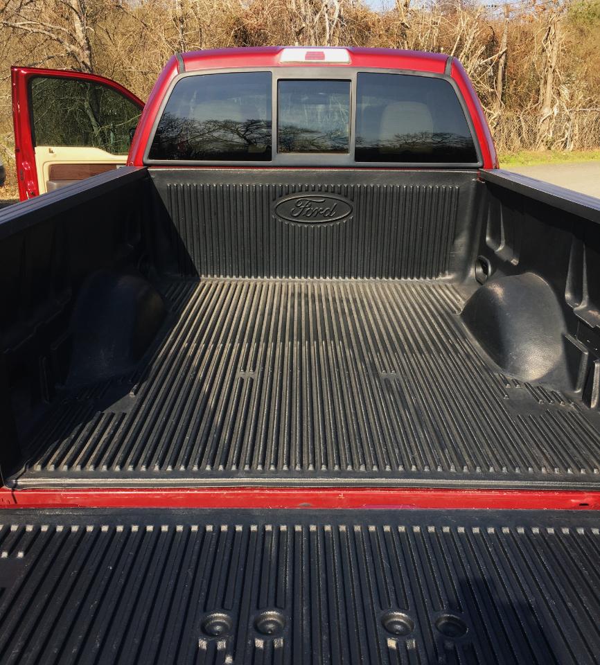 Ford F-150 2WD SuperCab 145" Lariat 2014