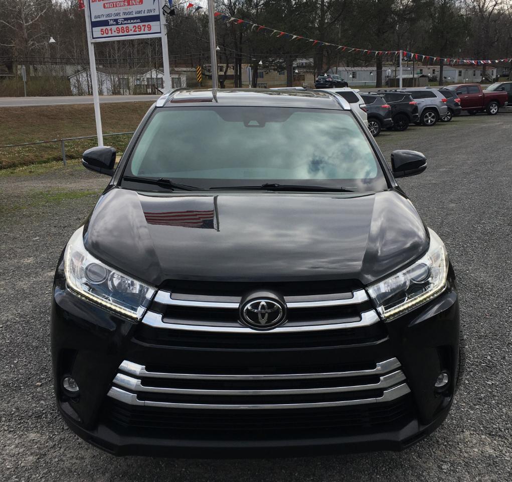 Toyota Highlander Limited V6 FWD (Natl) 2019
