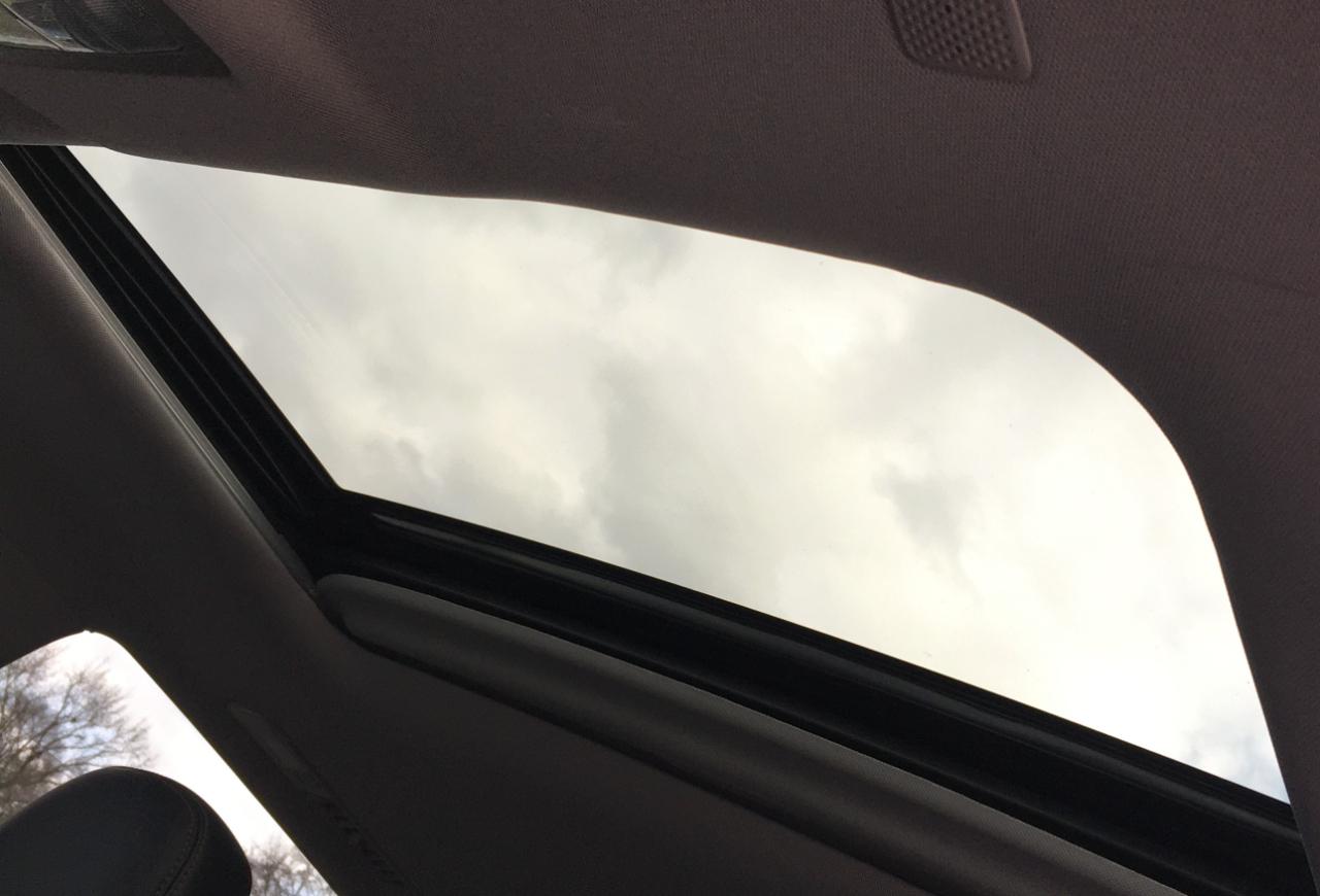 Toyota Highlander Limited V6 FWD (Natl) 2019